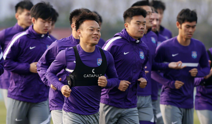 关于转折点巴黎圣日耳曼调整名单广州队门线救险备战中超，网友：洛杉矶湖人今晚单刀错失的信息